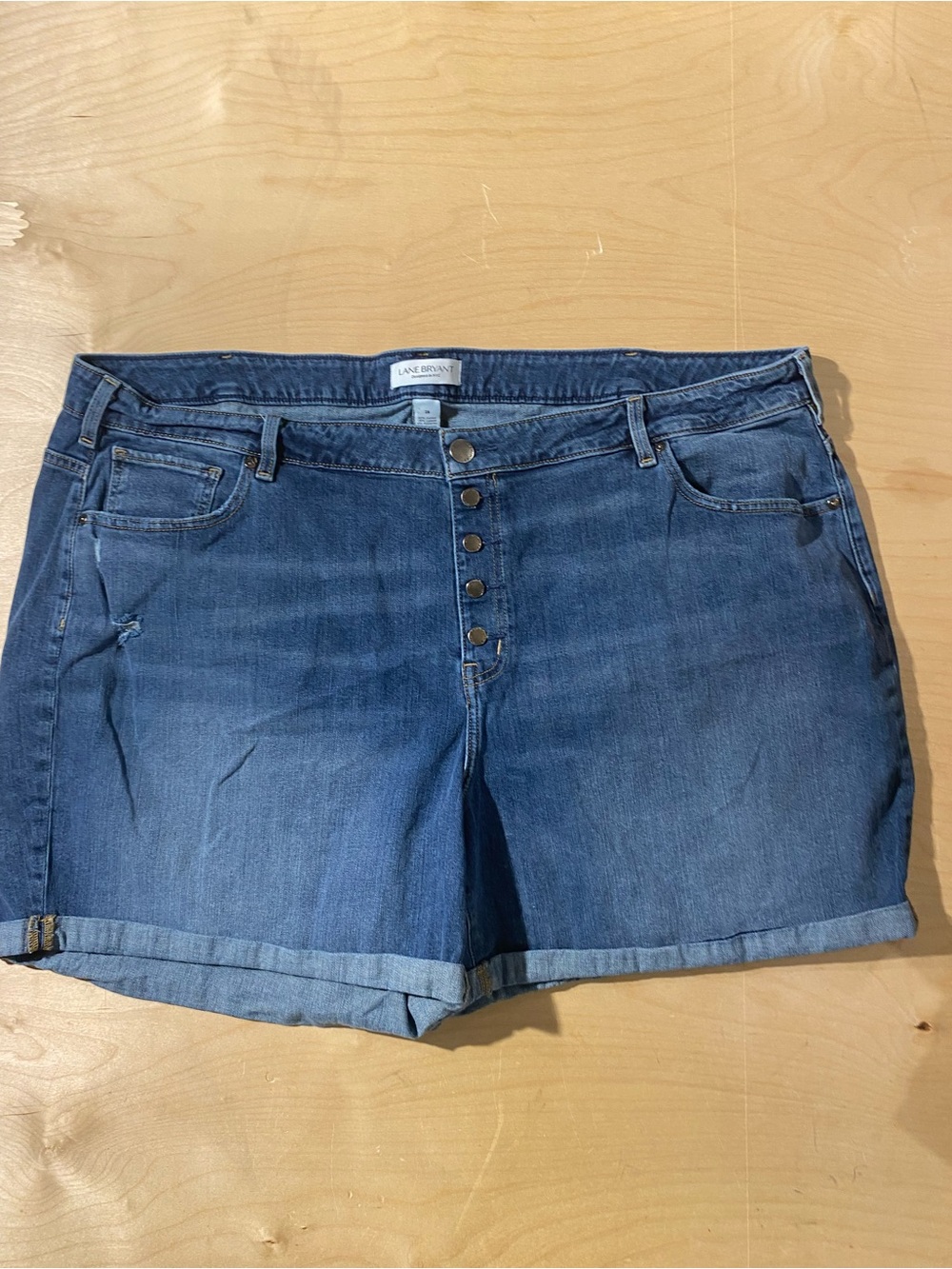 Lane Bryant High-Rise Button Fly Denim Shorts 26 (W)